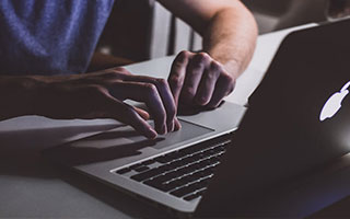 爱游戏体育在线-李娜建议职业选手关注心理建设问题，李娜对抗李娜体现的组织行为学知识点