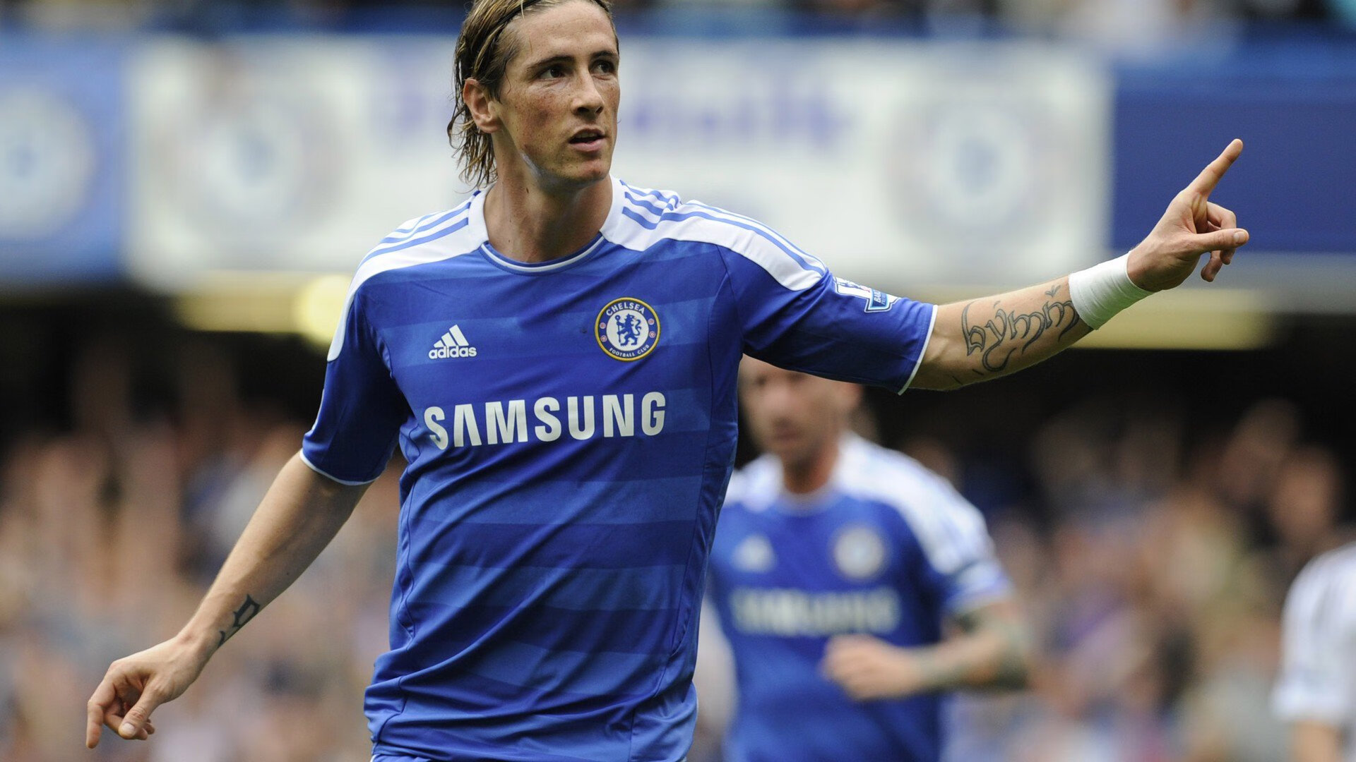 桑乔加盟曼城，英超顶级转会引发关注